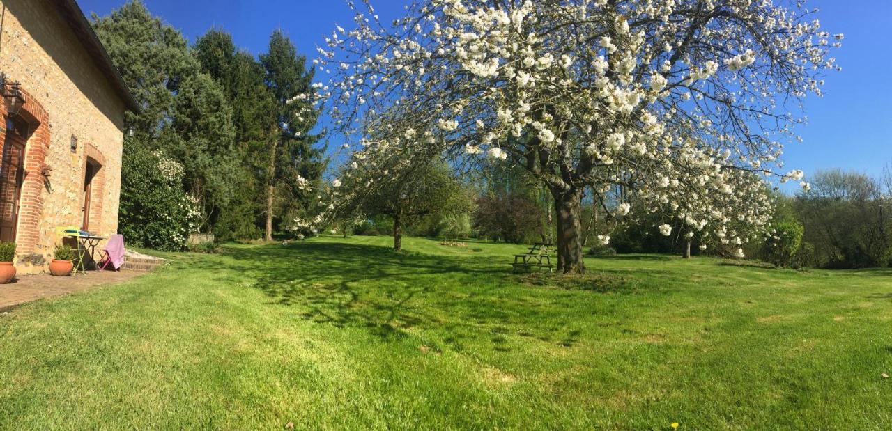 Gite Ligerie Saint-Martin-des-Pezerits ภายนอก รูปภาพ
