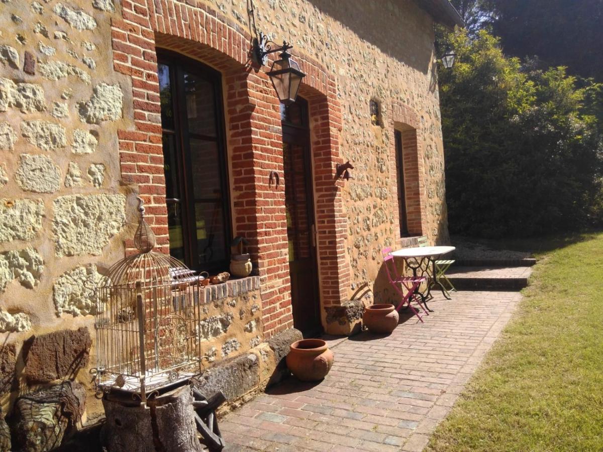 Gite Ligerie Saint-Martin-des-Pezerits ภายนอก รูปภาพ